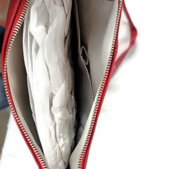 INC Iternational Concepts Riverton Messager Cossbody - Picture 3 of 4